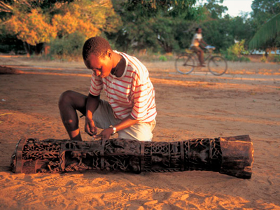 非洲进口Makonde马孔德木雕，非洲羚羊木雕（多个尺寸），非洲Makonde木雕，非洲马孔德木雕(LWC-078)