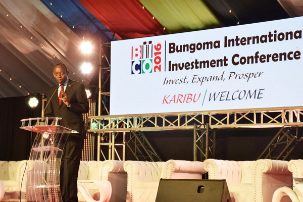 卢旺达驻肯尼亚大使JAMES KIMONYO阁下发表讲话